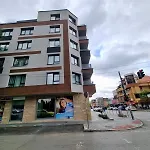 Best Family Apartments & Parking